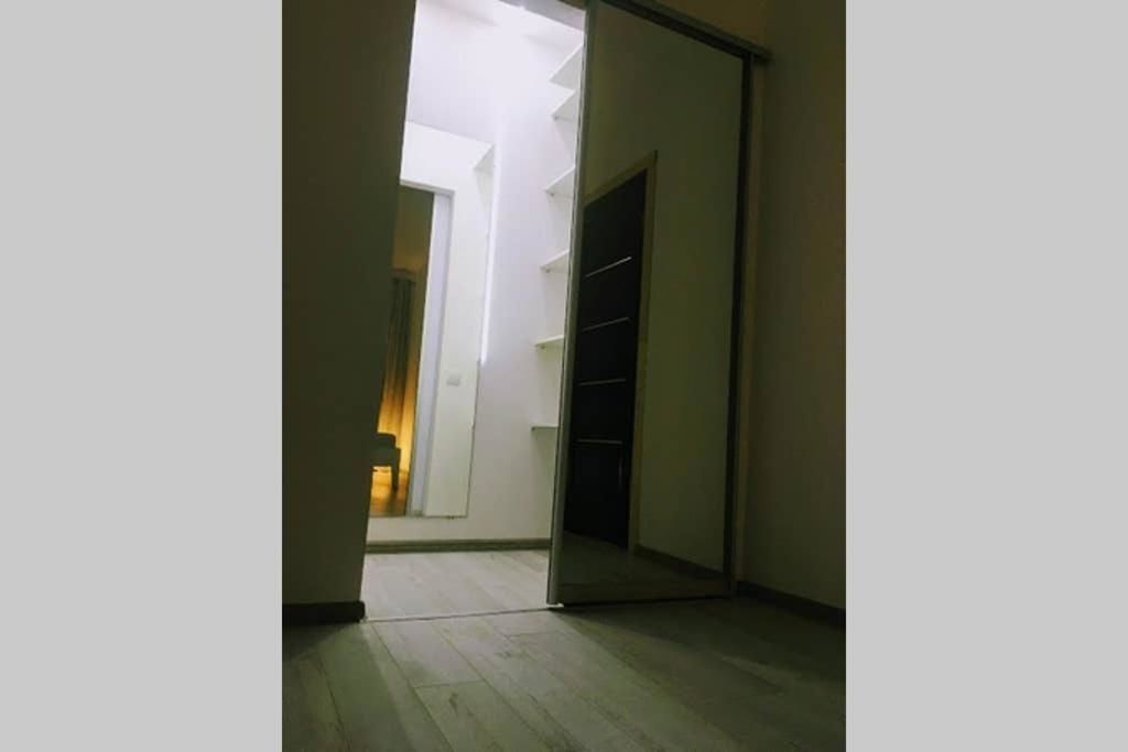 Апартаменты Loft 2комнатные Апартаменты свежий ремонт WiFi TV Чернигов